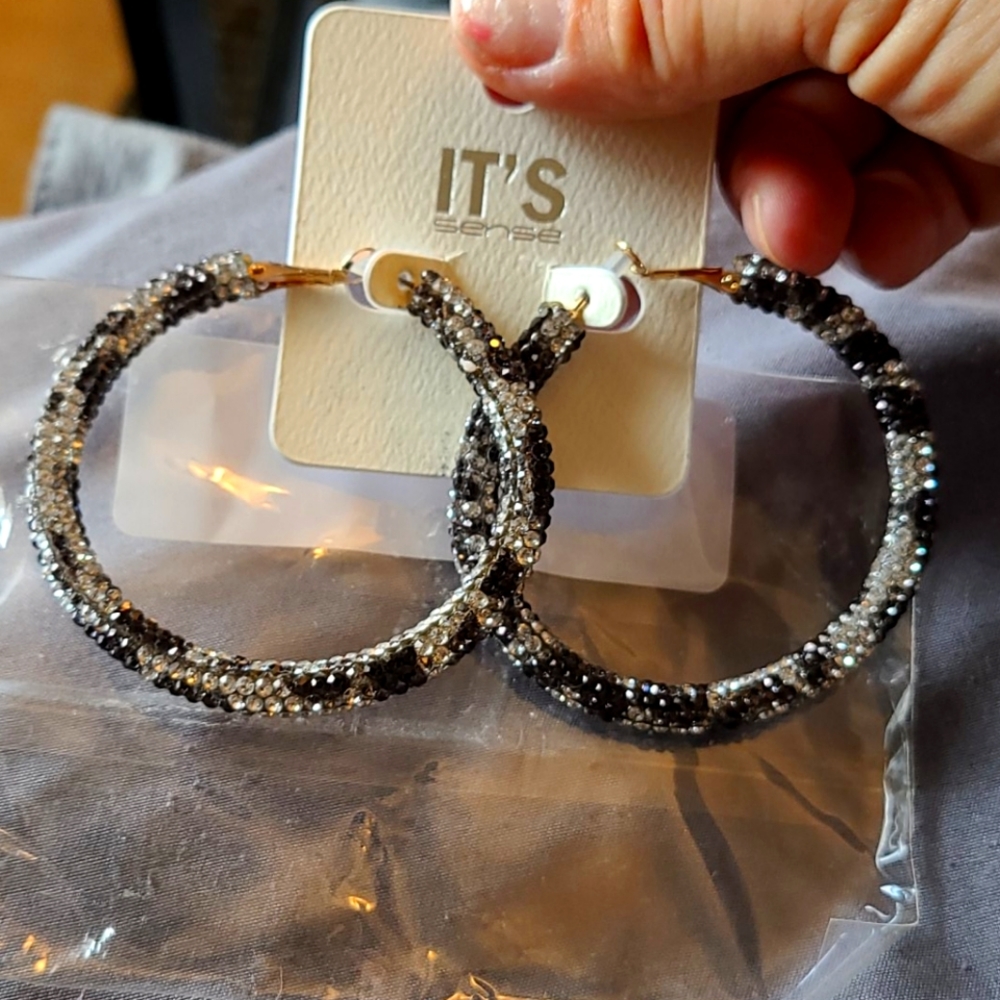 Leopard beaded Hoop Earrings